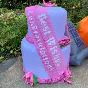 3 FT. Wedding Cake Blow Up